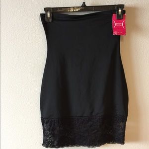 Yummie Tummie Slippie in Black